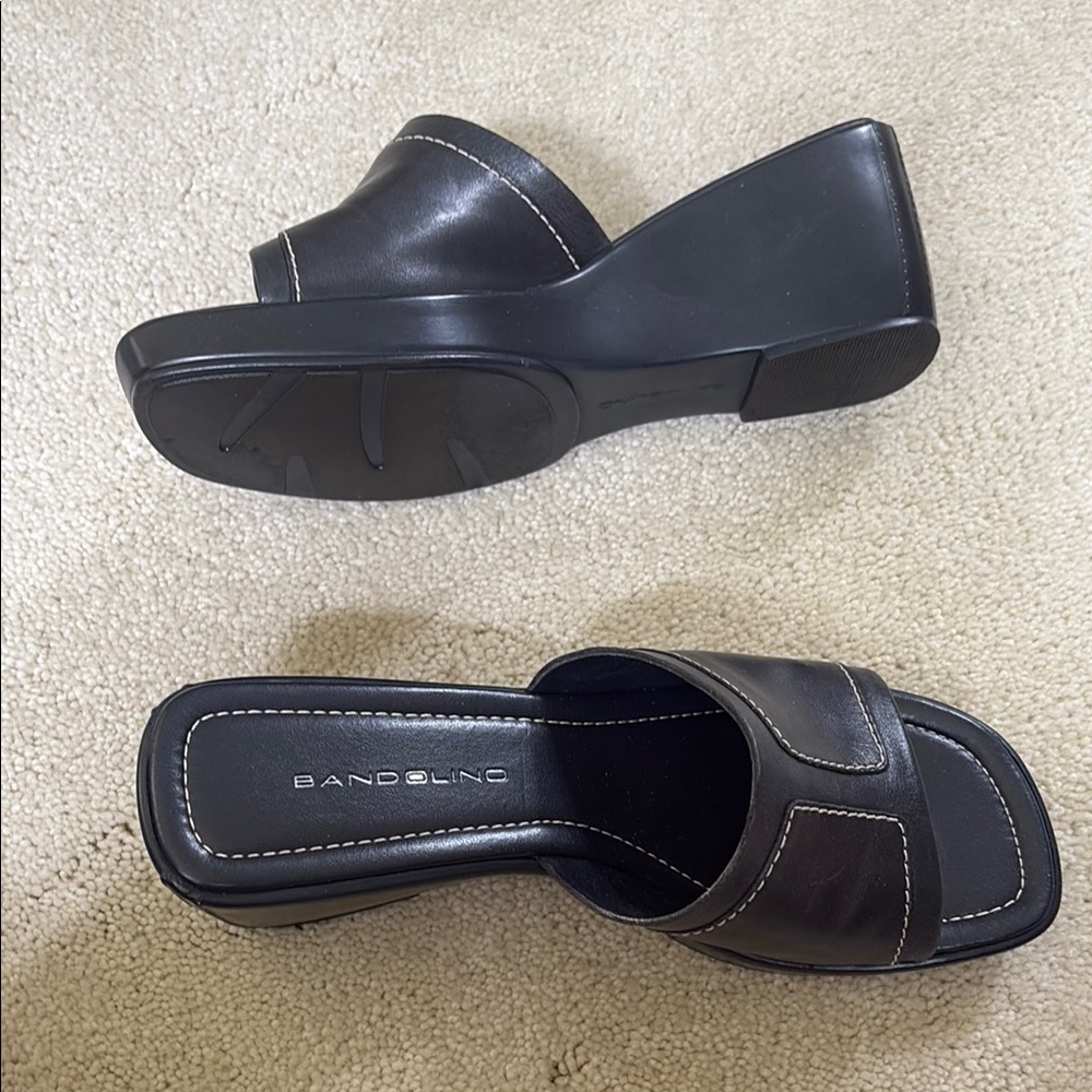 Bandolino Black Platform Mules with Chunky Sole